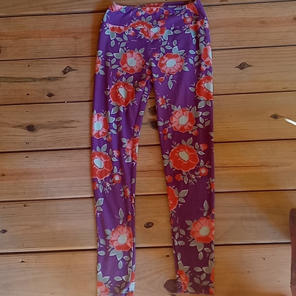 LuLaRoe floral leggings OS